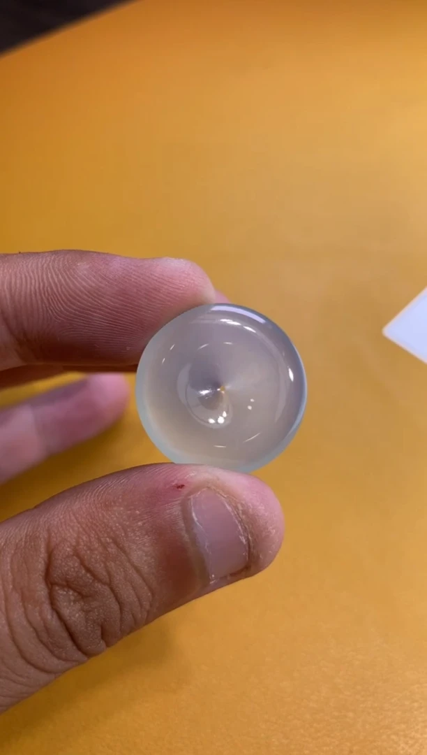 翡翠挂件未镶嵌猪**孩扣子2480