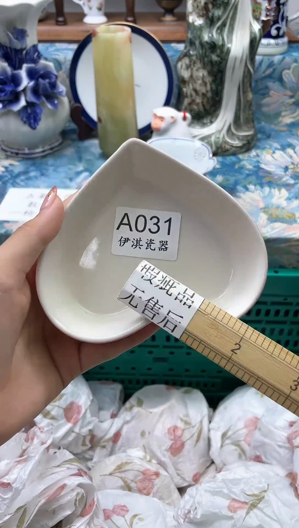瓷片桂***画          A031