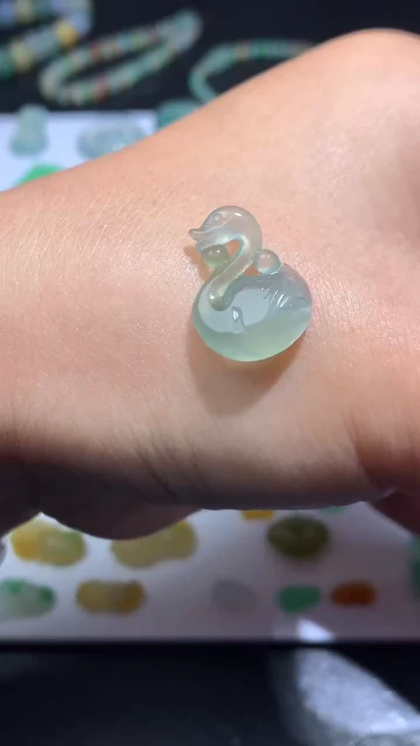 未镶嵌定制翡翠毛货