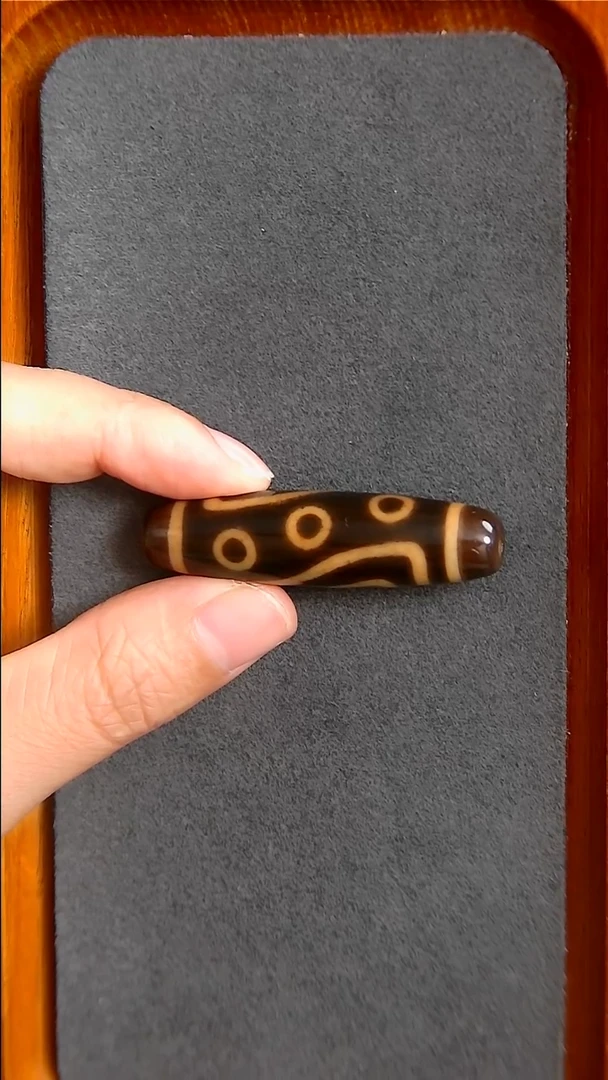 未镶嵌玛瑙/玉髓珠宝半成品上肯全手工五眼天珠13*50