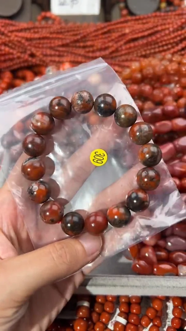 南红玛瑙手串未镶嵌13+