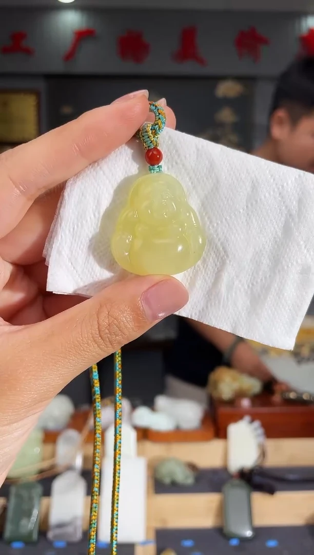 和田玉未镶嵌颈饰1