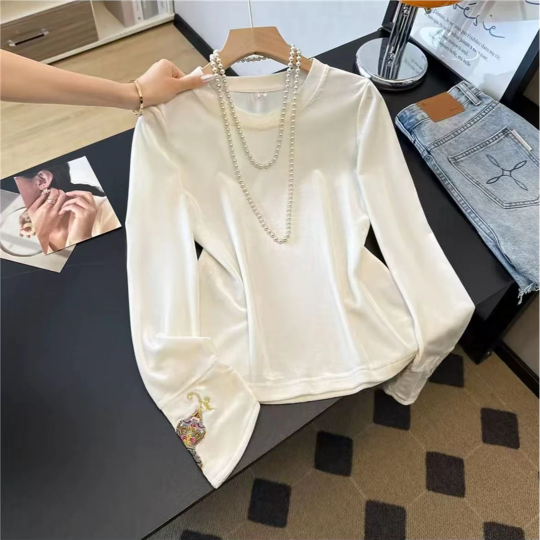 【金福禄】新中式国风金丝绒刺绣圆领打底T恤复古百搭上衣559