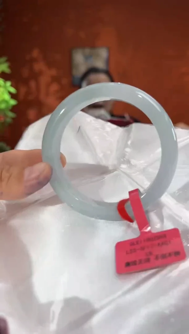 未镶嵌手镯翡翠翡翠手镯