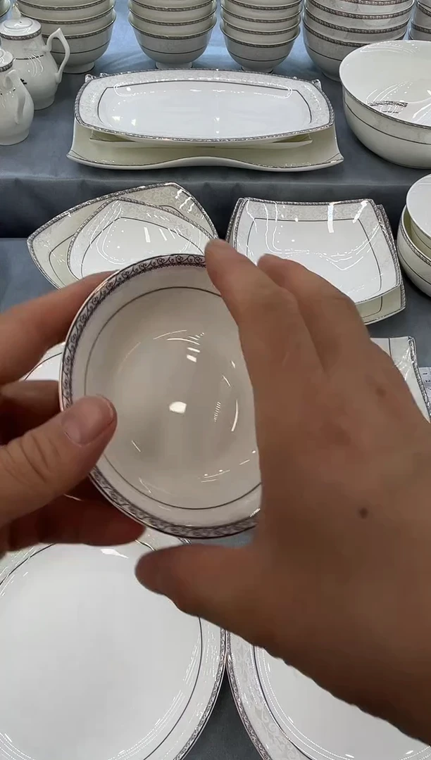 骨瓷玲珑4碟6个