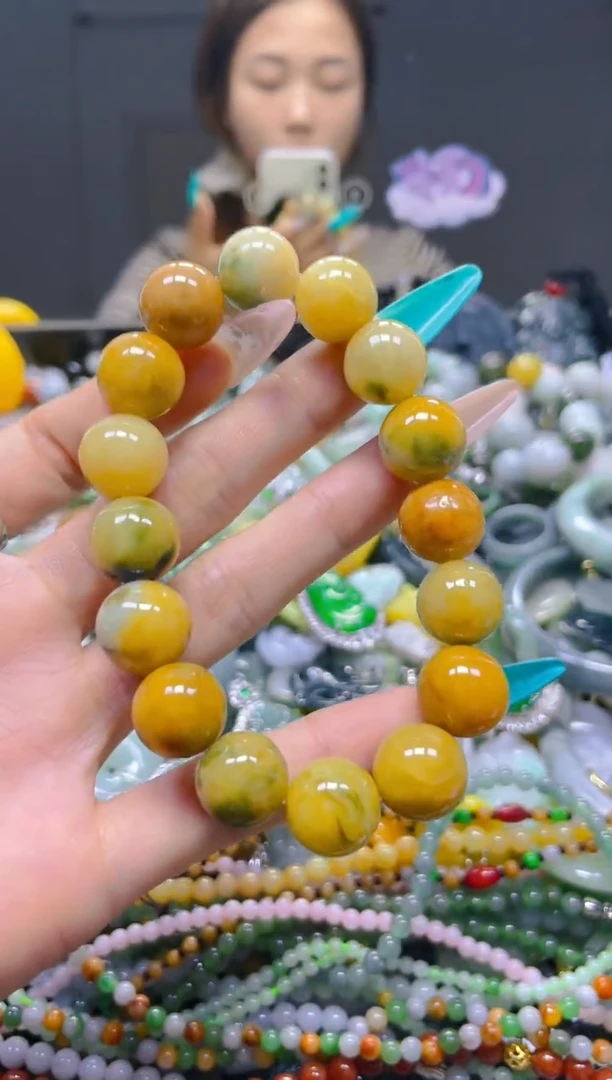 颈饰未镶嵌翡翠13MM/X/翡翠A货，一件也是批发价