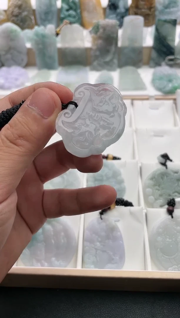 【闪购商品】翡翠颈饰未镶嵌..../1/16/40