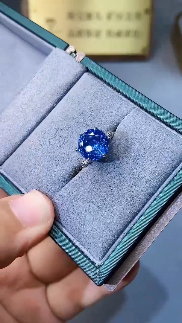 【闪购商品】托帕石戒指银S925镶嵌354