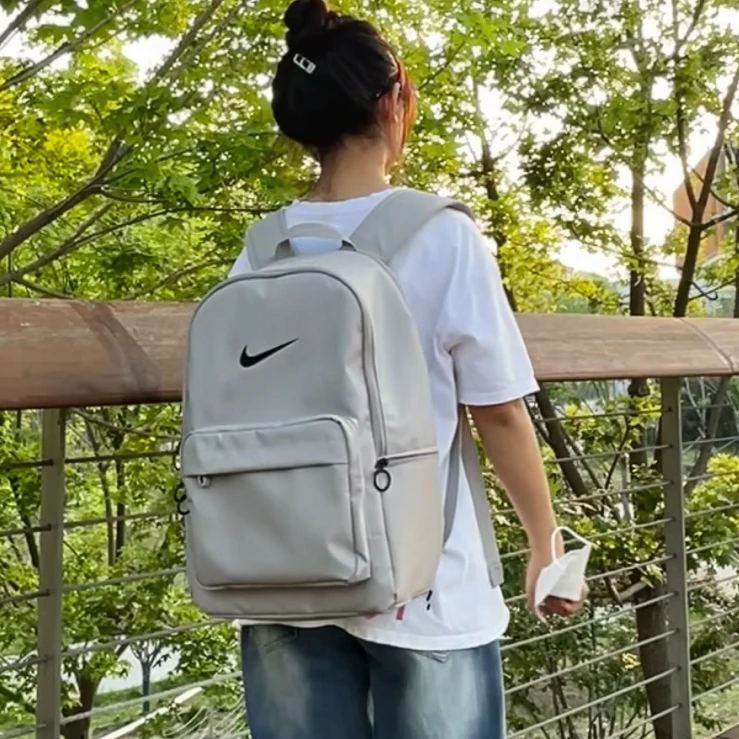 NIKE/耐克流光风简约休闲拒水双肩包户外收纳运动包DN3592009