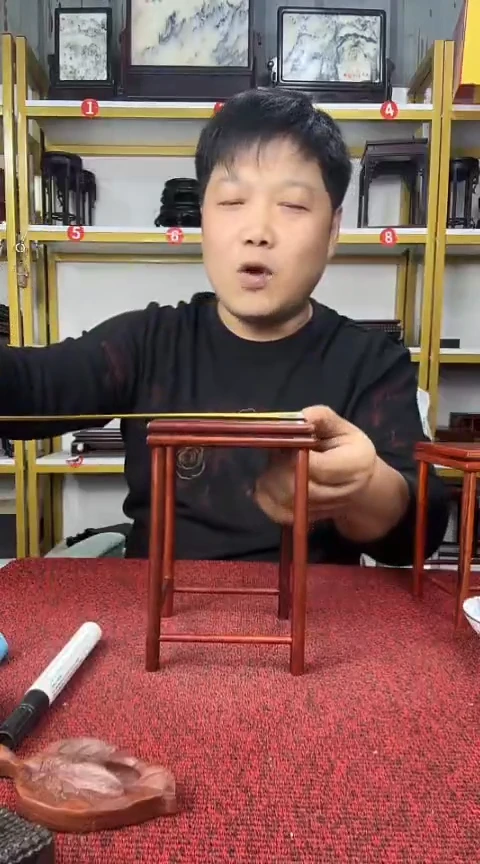 木红酸枝威奥明式花架17*11CM（大号）