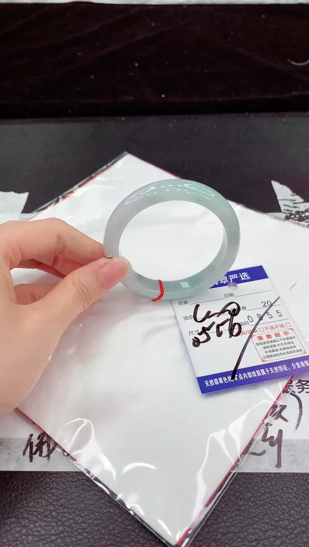 翡翠手镯未镶嵌111111111