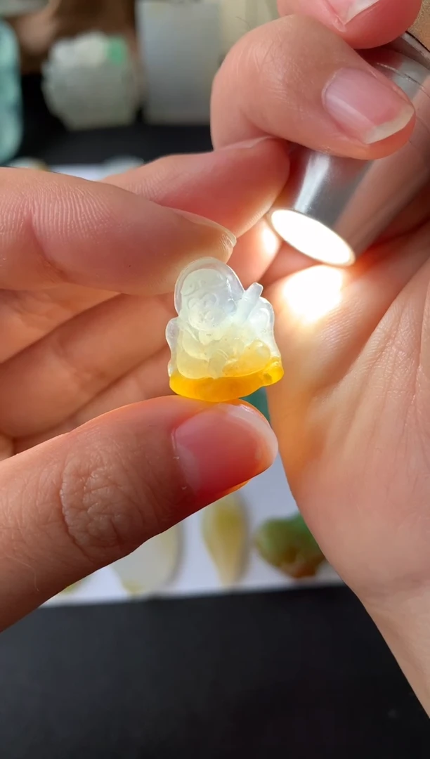 【闪购商品】定制翡翠未镶嵌翡翠