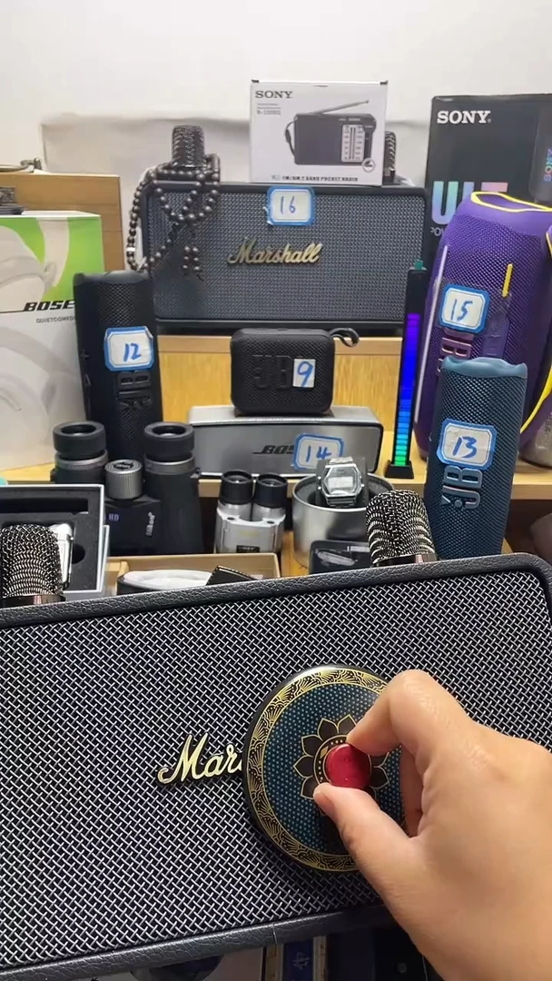 瓷片闪购商品 如图所示