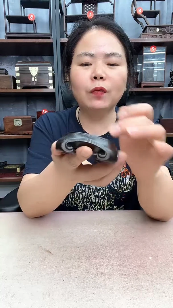 鸡翅木类端景台小李子红木工艺品2684