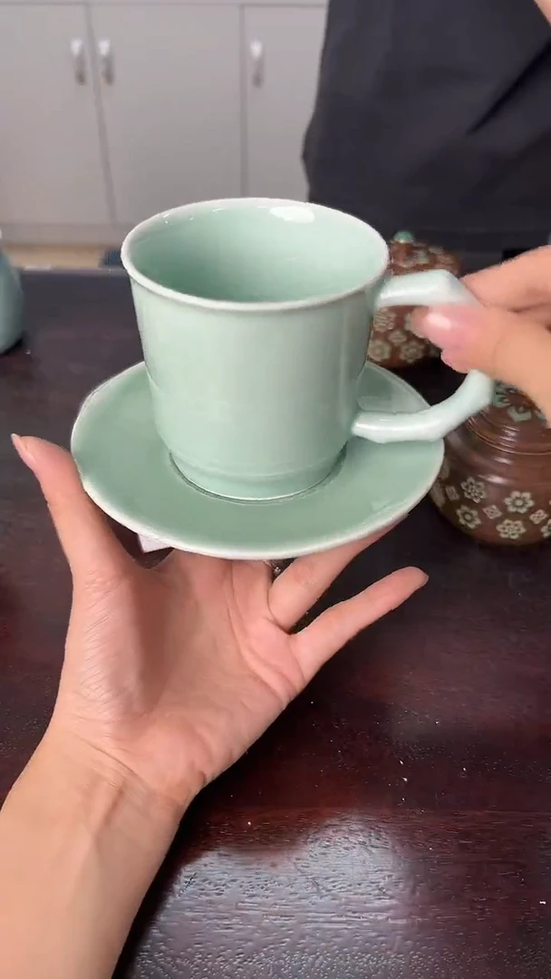 龙泉云间青瓷小米茶器