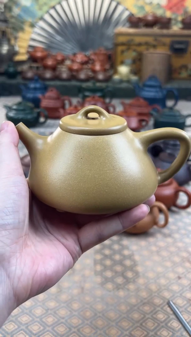 茶壶紫砂黄金段子冶石瓢壶320CC