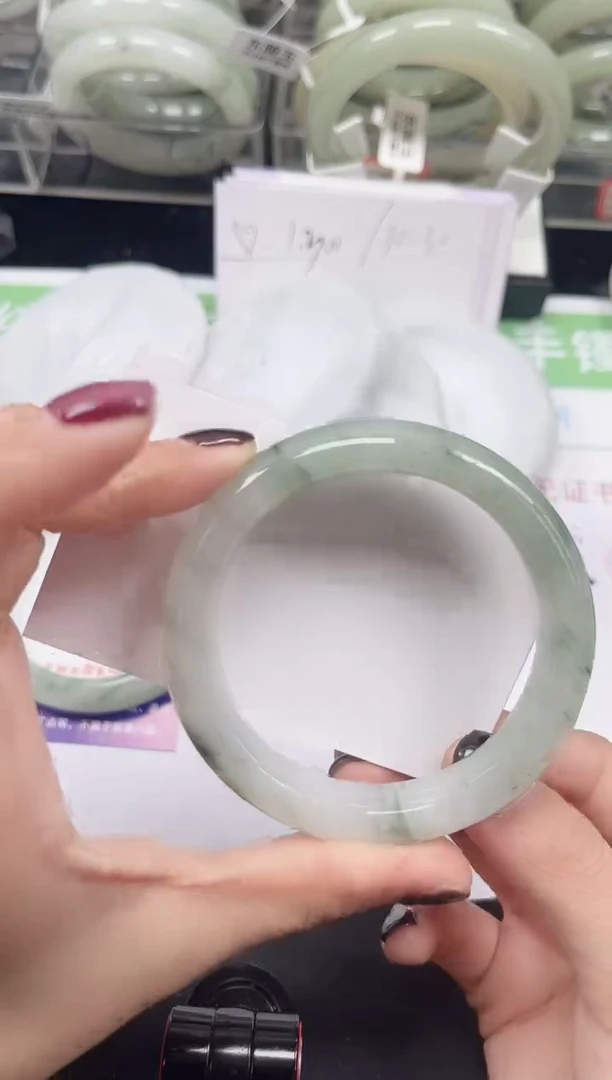 未镶嵌手镯石英质玉193-55/56