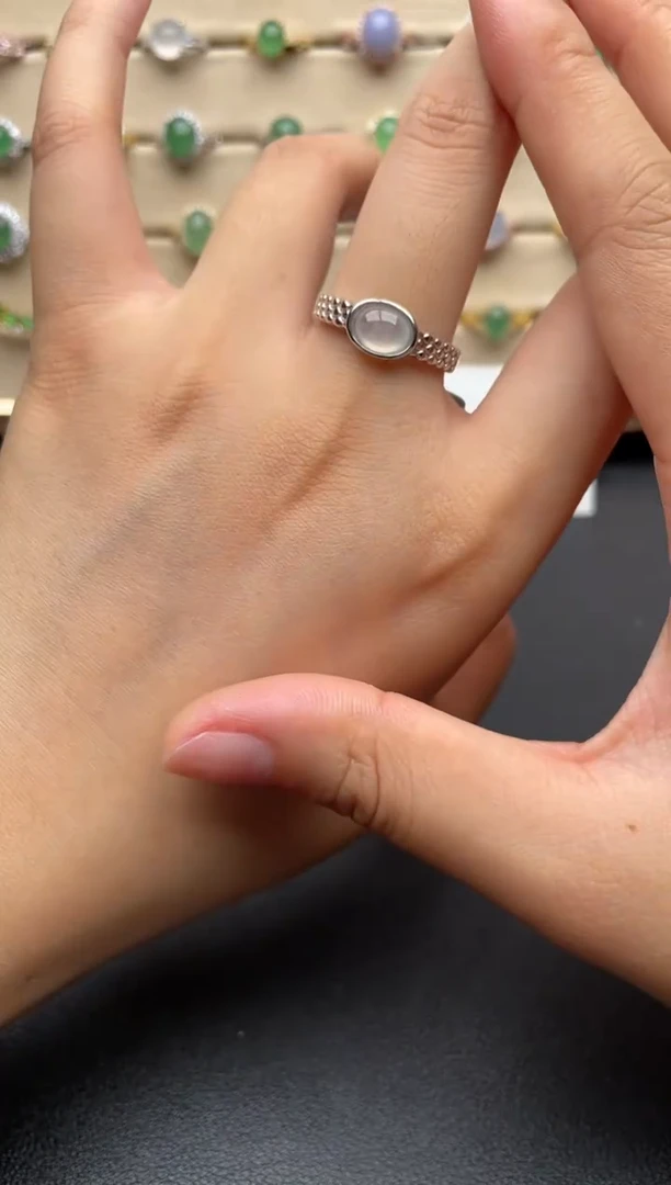 银S925镶嵌戒指翡翠一物一证一礼盒