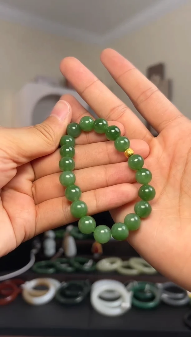 颈饰未镶嵌和田玉碧玉手串