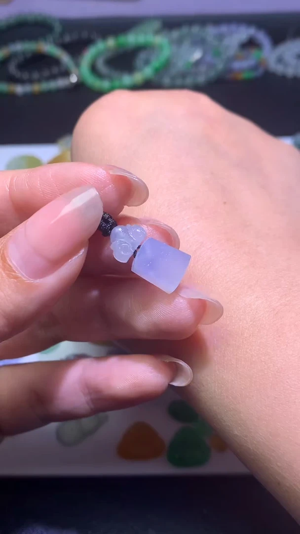 未镶嵌定制翡翠毛货