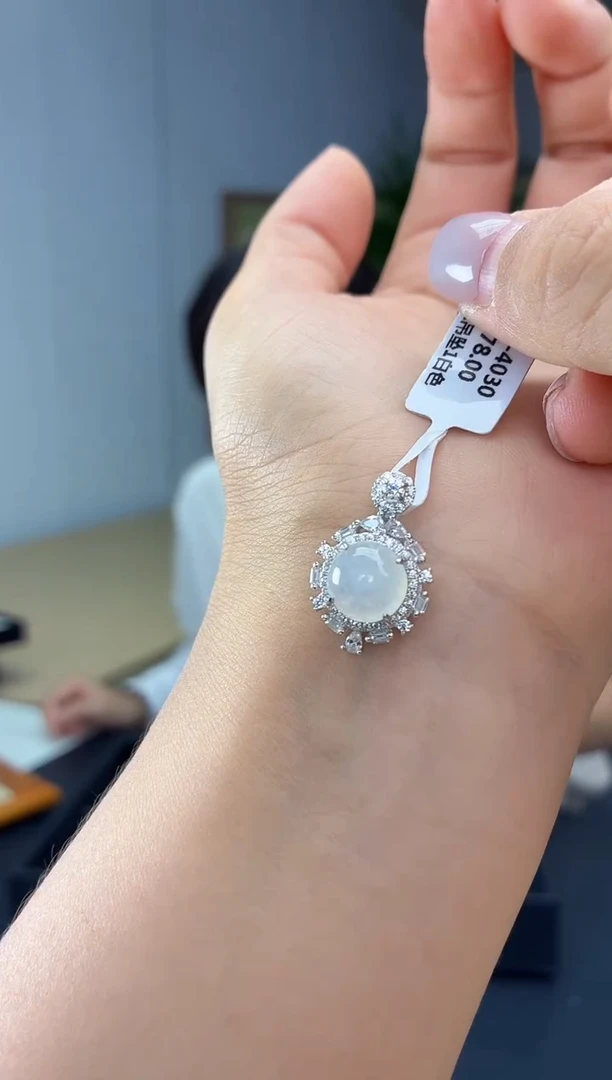 吊坠(不含链)银S925镶嵌翡翠111111111111