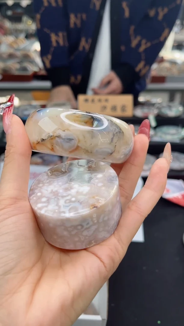 【闪购商品】石英质玉手镯未镶嵌58圈口（不退不换）1600128