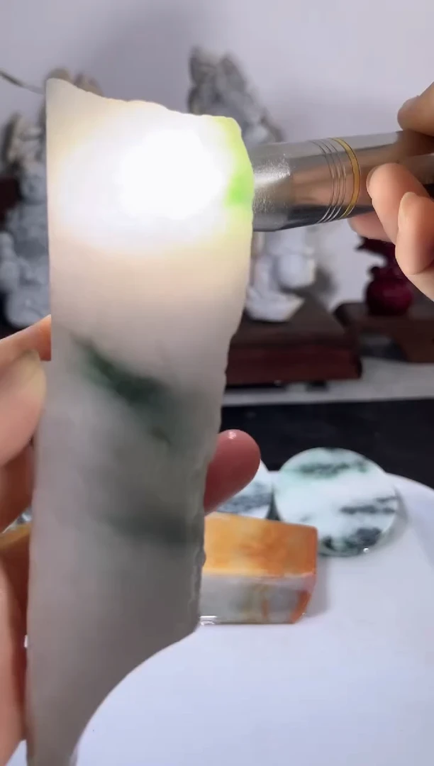 未镶嵌挂件翡翠499