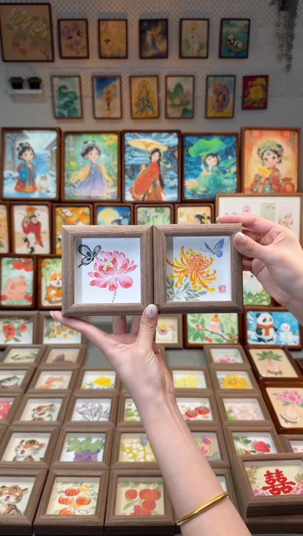 国画荷花蝴蝶 菊花蝴蝶 一组11