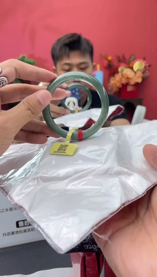 未镶嵌手镯翡翠3 6061