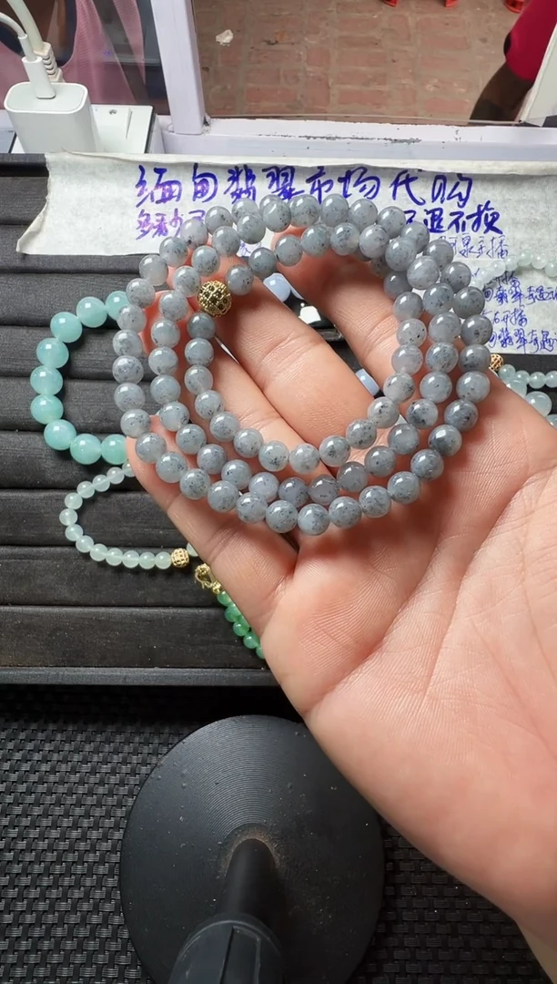 定制翡翠未镶嵌缅甸天然翡翠A货