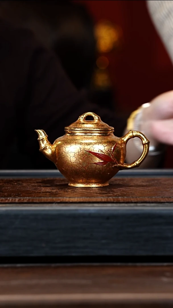 宜兴紫砂SJK 铂金烧 报春