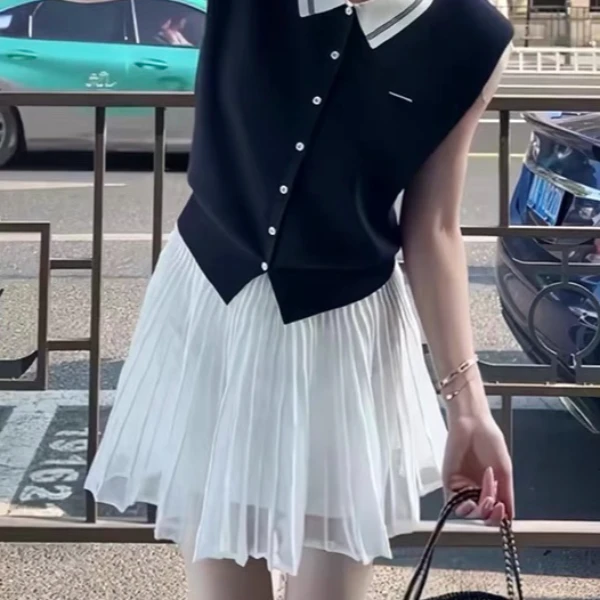 韩系学院风撞色POLO领坎肩针织背心上衣+遮跨显瘦短裙洋气两件套