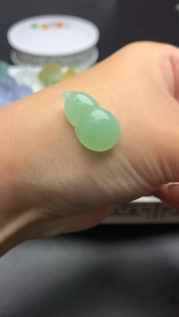 【闪购商品】定制翡翠未镶嵌毛货