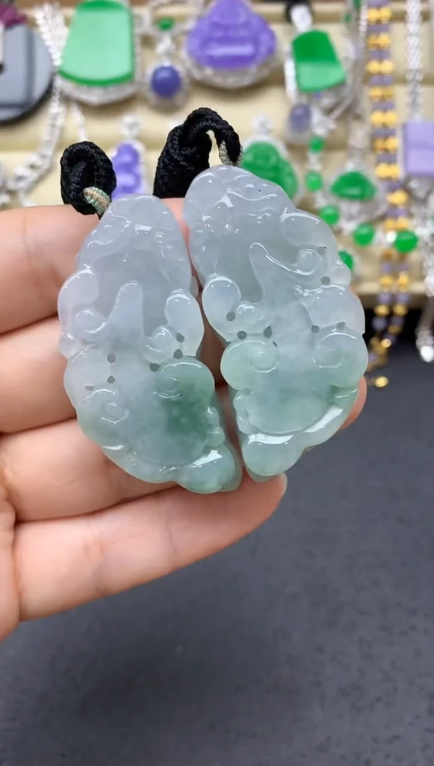 翡翠未镶嵌颈饰110-中国好珍宝打包