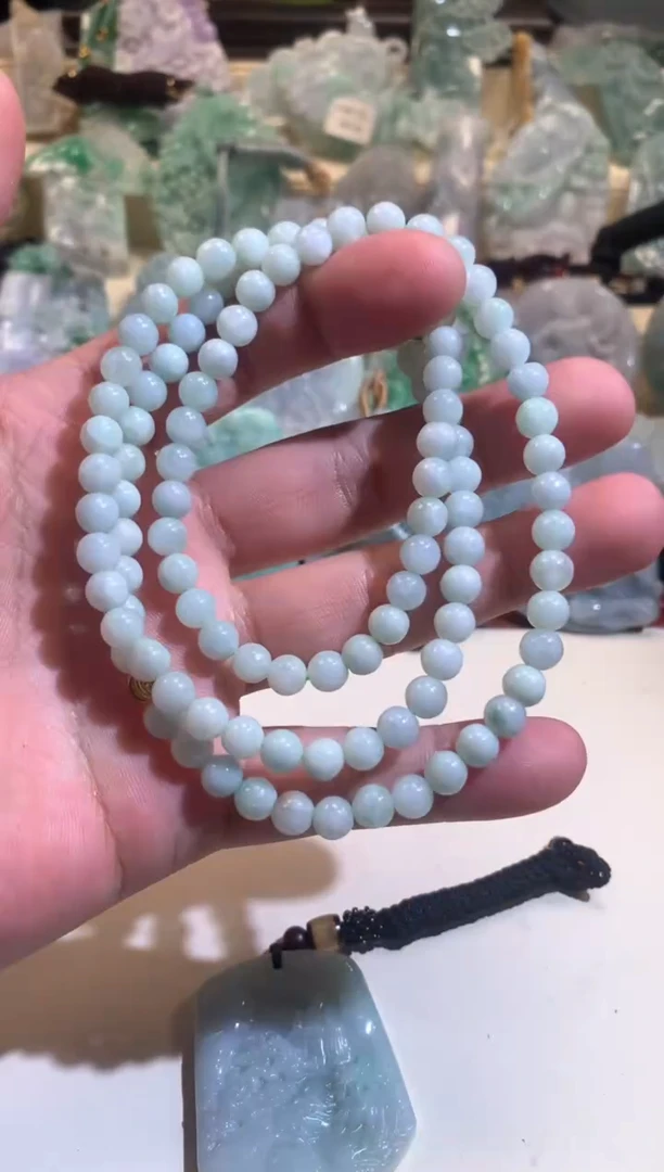 【闪购商品】翡翠颈饰未镶嵌01/23/114