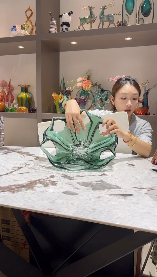 墨绿色镂空果盘 现货