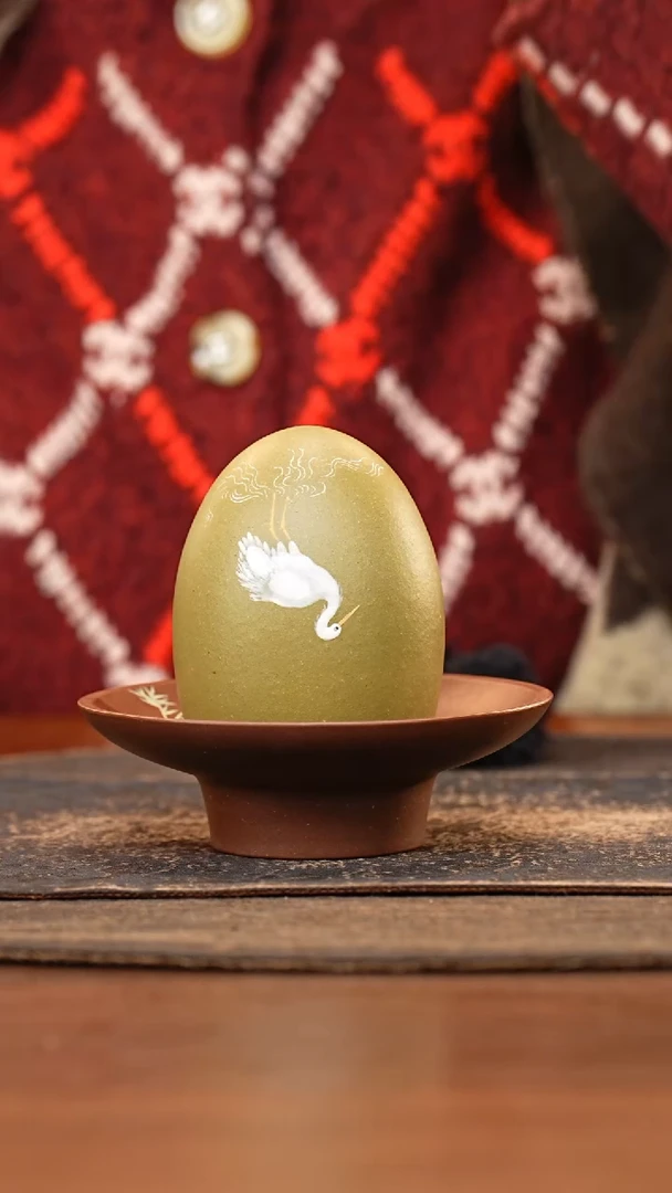 紫砂茶叶罐豆青泥泥绘白鹭一杯一垫