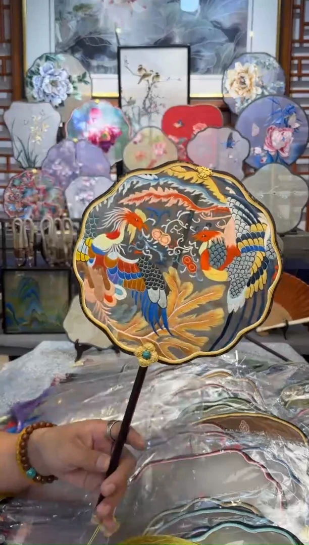 扇子纯手工苏绣团扇 买一送一