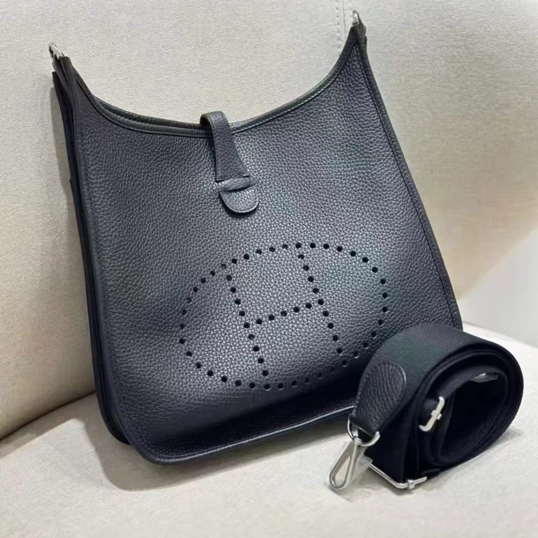 95新 Hermes/爱马仕 安洁利严选斜挎包/0015672