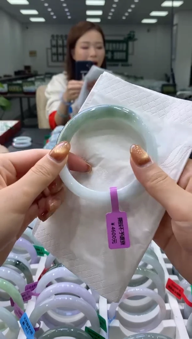 未镶嵌手镯翡翠嘟***爱0042199