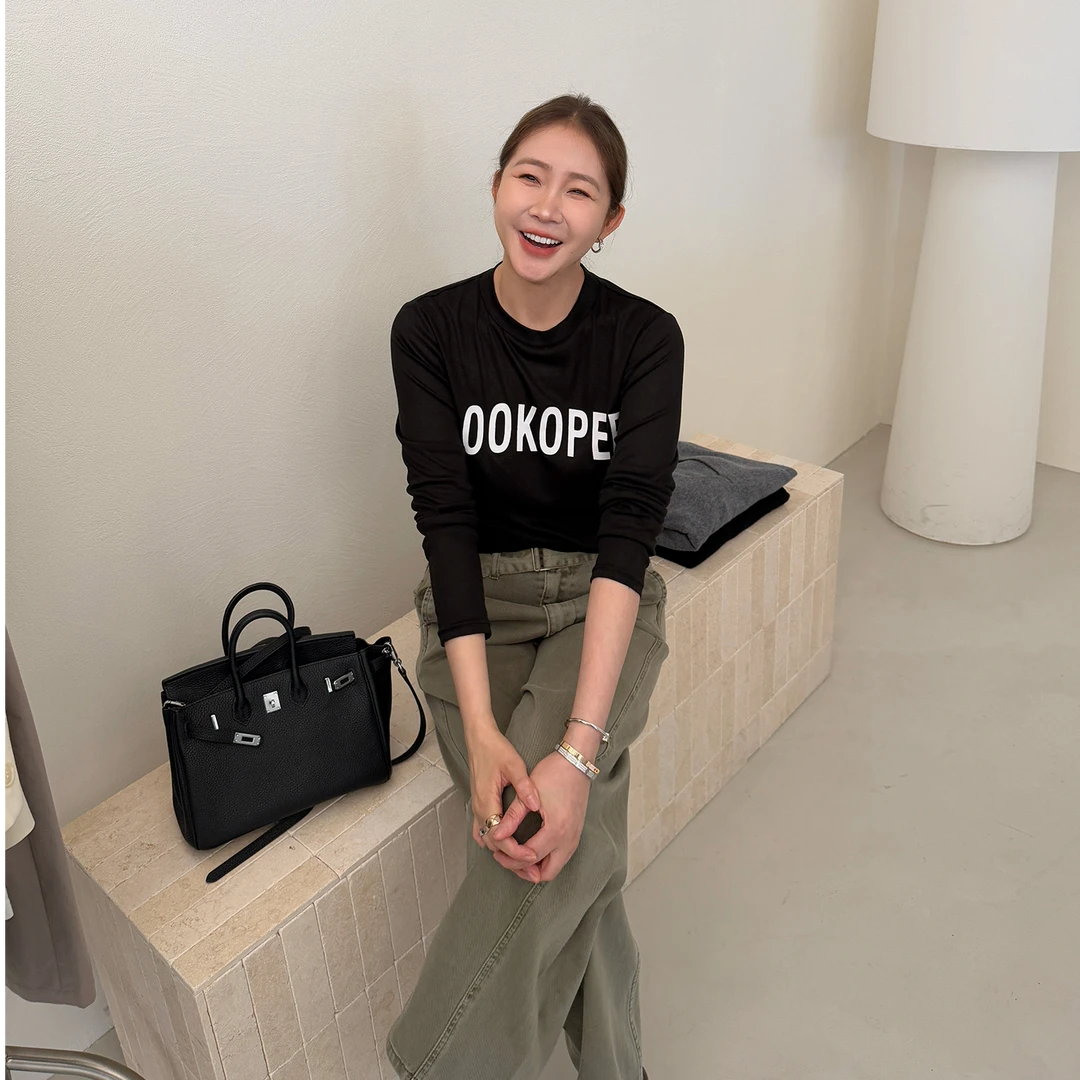 widelia陈姬儿秋季字母印花长袖打底衫修身显瘦百搭圆领T恤8013