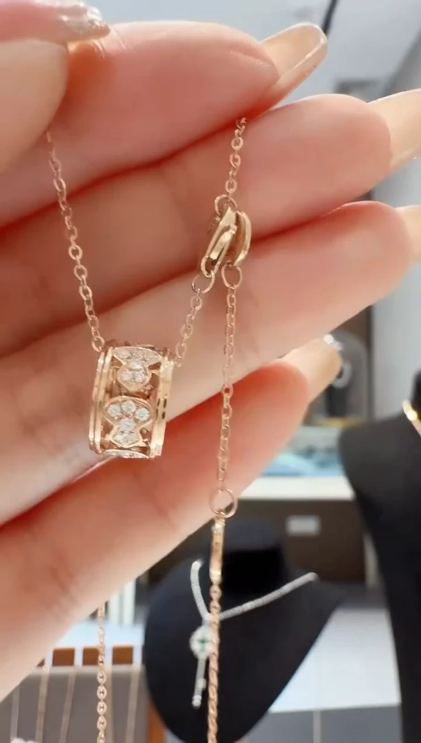 项链18K金镶嵌钻石葫芦路路通+三饼链