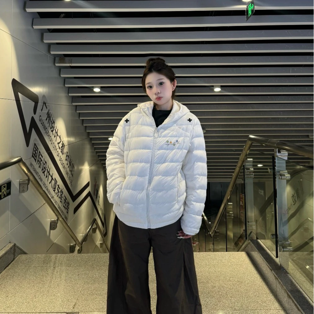 fa芽排骨嘎嘎羽棉外套卫衣白色