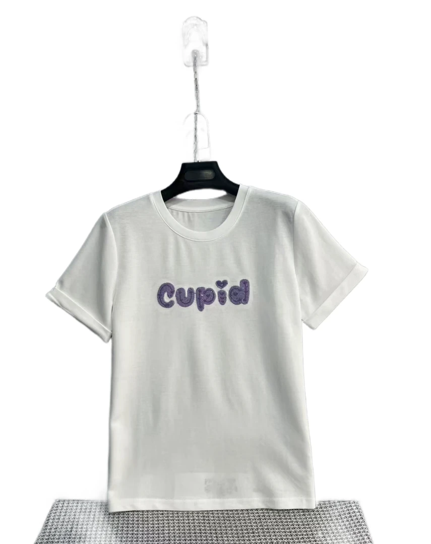 0613  小爱心字母  圆领  百搭  休闲  舒适  T恤