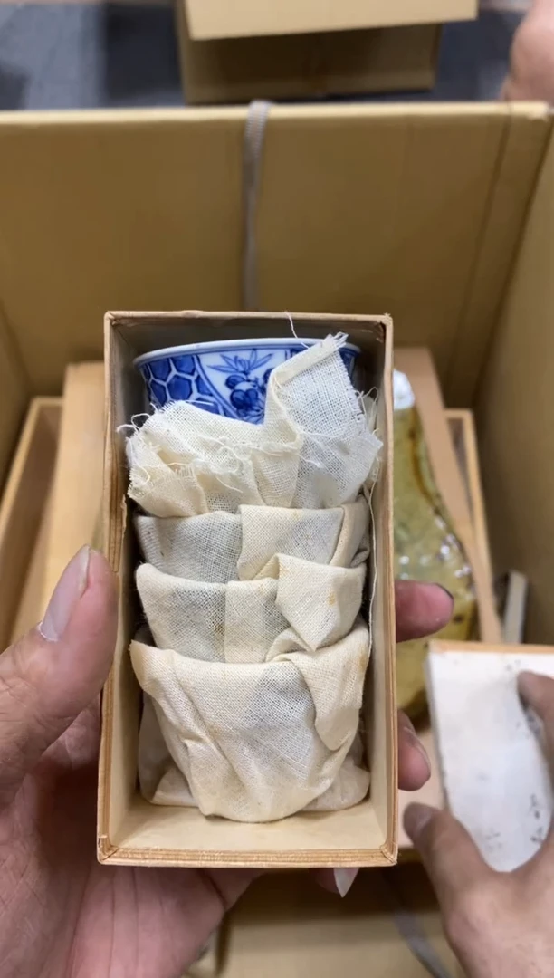 m****8中古回流瑕疵杯碟
