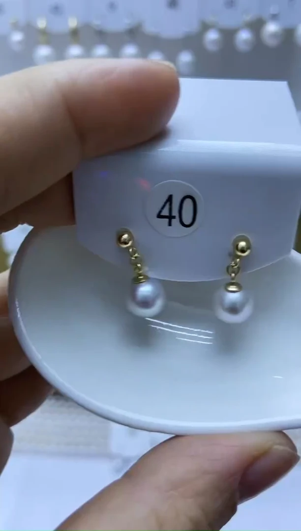 18K金镶嵌耳饰淡水珍珠40