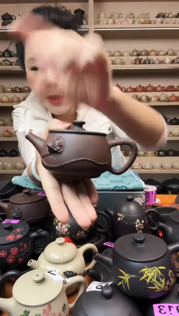 壶瑕疵无礼盒球孔 菩提纹莲蓬汉瓦 901