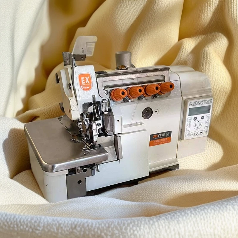 工业电脑中屹四线包缝机自动剪线自动起压脚