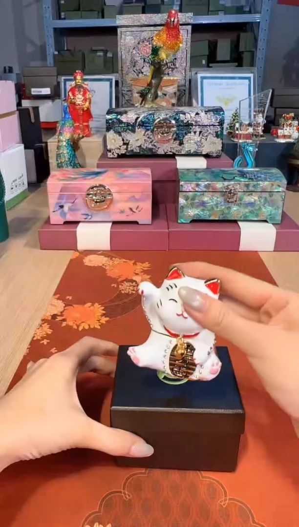 【闪购商品】杯291白色中号招财猫