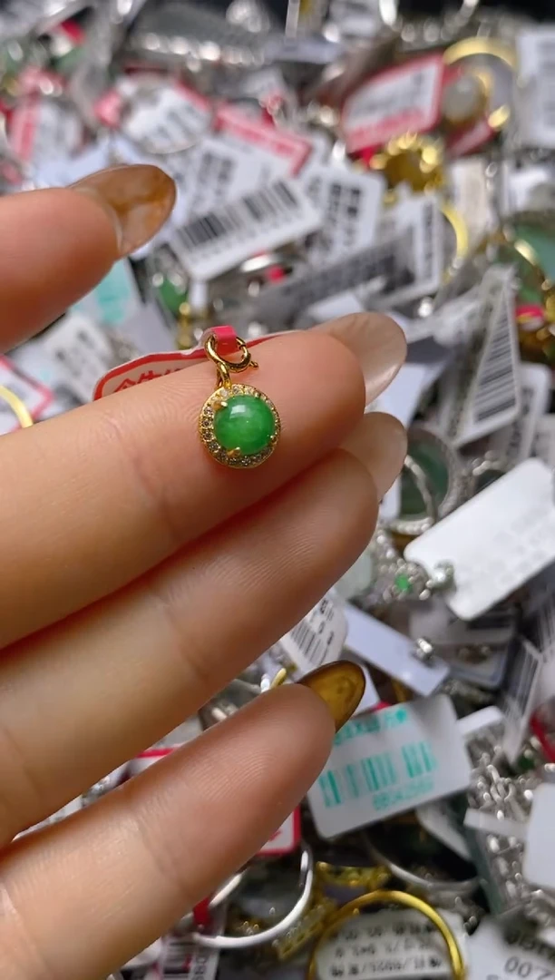 银S925镶嵌戒指翡翠百内无证书